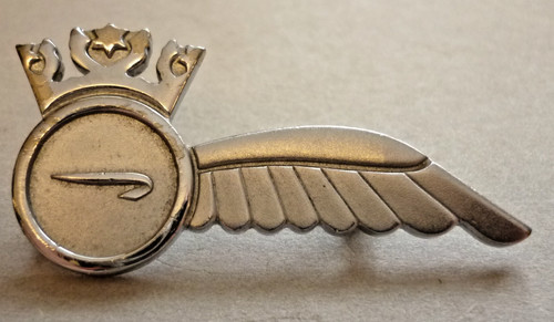 Obsolete vintage badge british - badge,