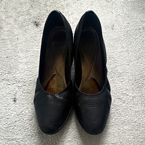 Cabin crew shoes used - shoes,