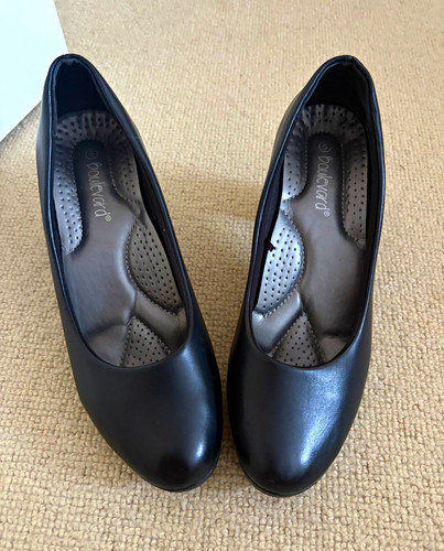 Cabin crew shoes used - , a