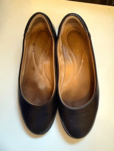 Cabin crew used dream pairs - crew,
