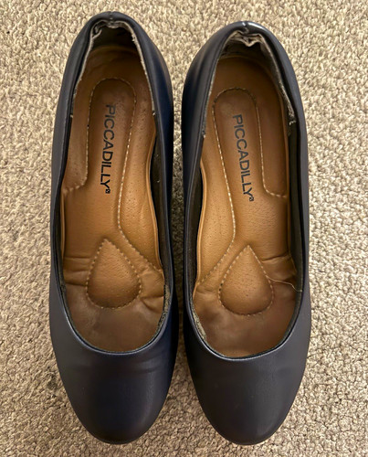 Used cabin crew shoes