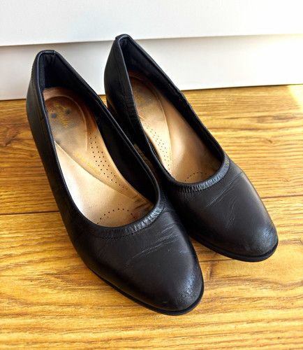 Cabin crew used shoes black - shoes,