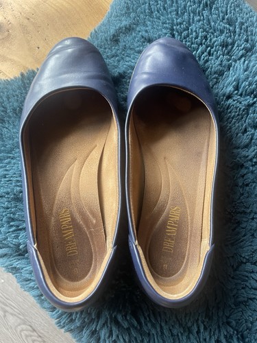 Flat used cabin - flat, shoes