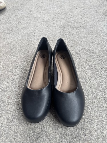 Used women cabin - women’s,