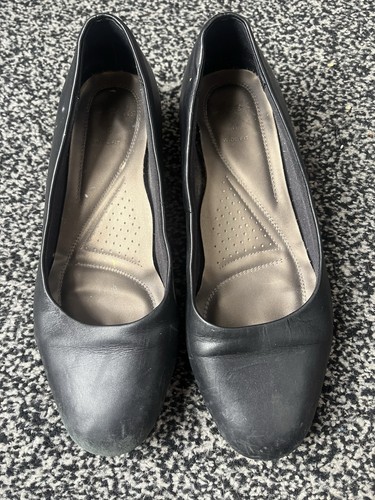 Used clarks cabin crew shoes - used,