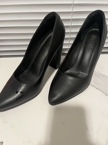 Used cabin crew - cabin, black